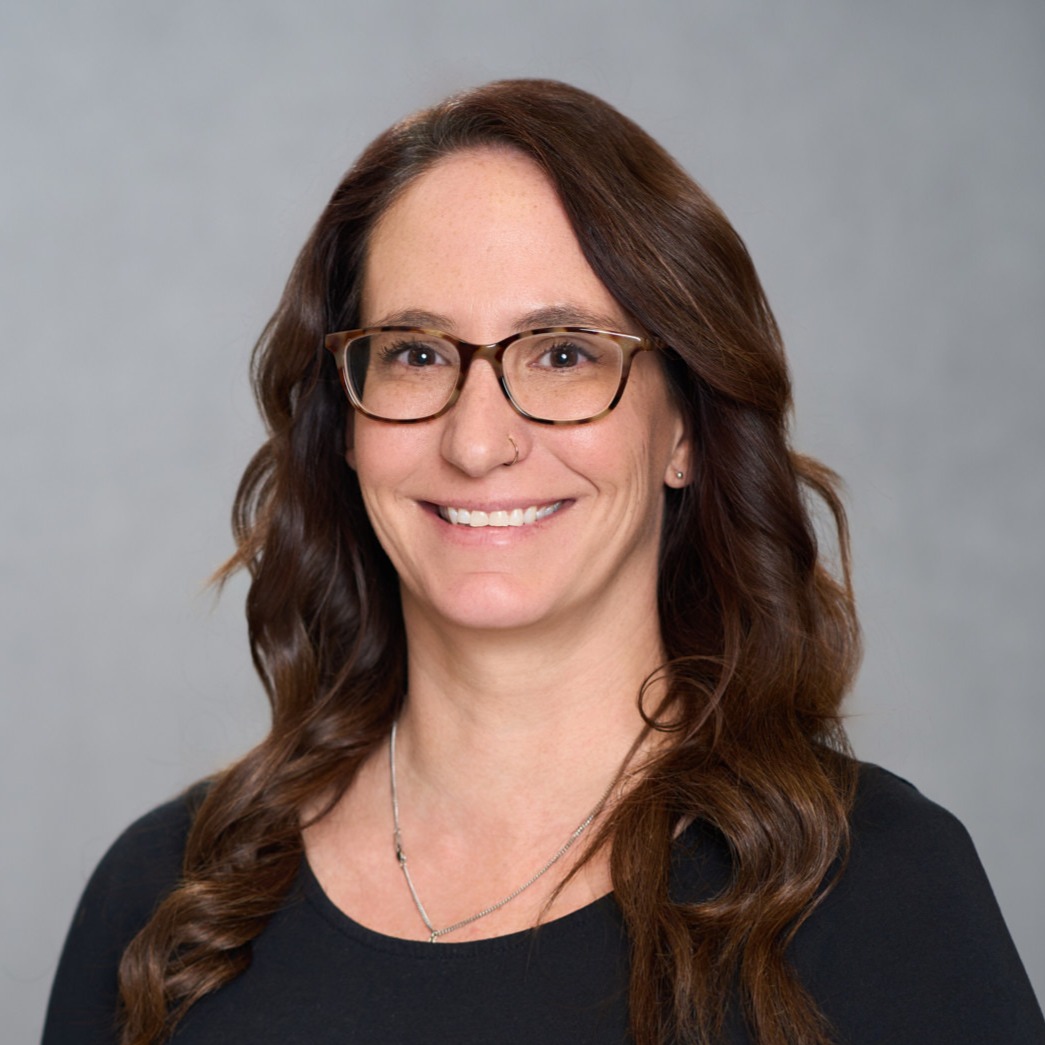 Katie Jett headshot